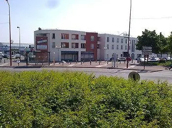 Hotel Fasthome Gonesse