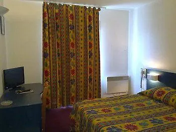 Fasthome Hotel Gonesse