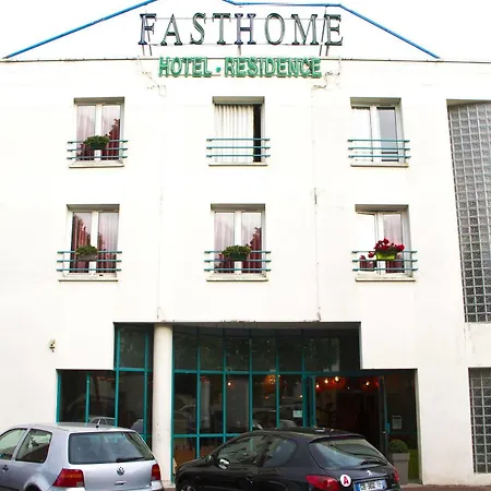 Hotel Fasthome 2*
