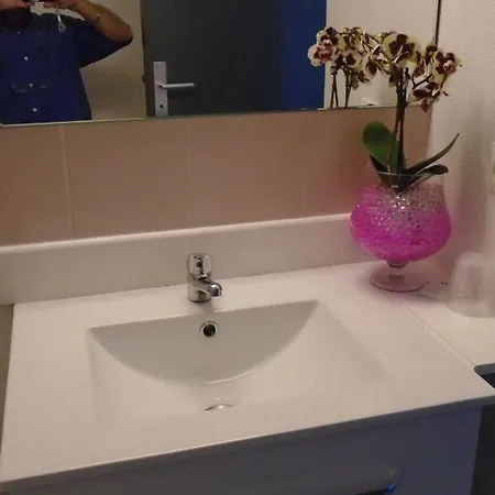 Fasthome Hotel Gonesse
