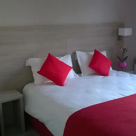 Fasthome Hotel